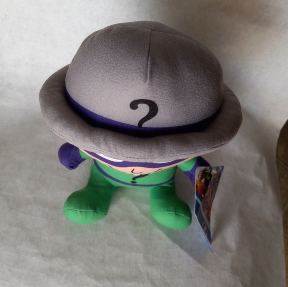 DC Comics Justice League "The Riddler" 9 Inch Plush Doll - Picture 8 of 8